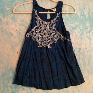 Japna blue keyhole top